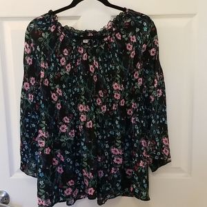 Bell sleeved smocked top floral blouse.